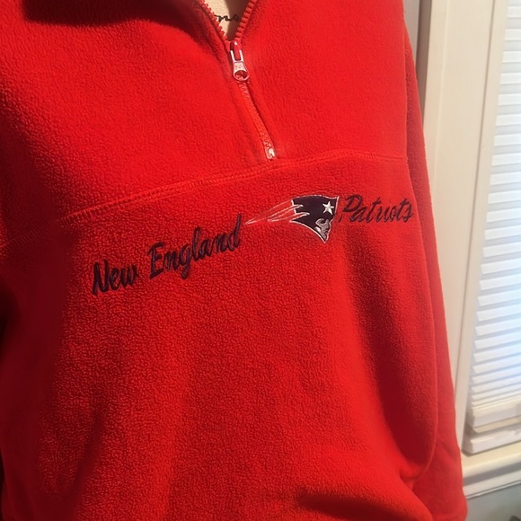 NFL For Her Women’s New England Patriots Fleece (S) - Picture 2 of 6